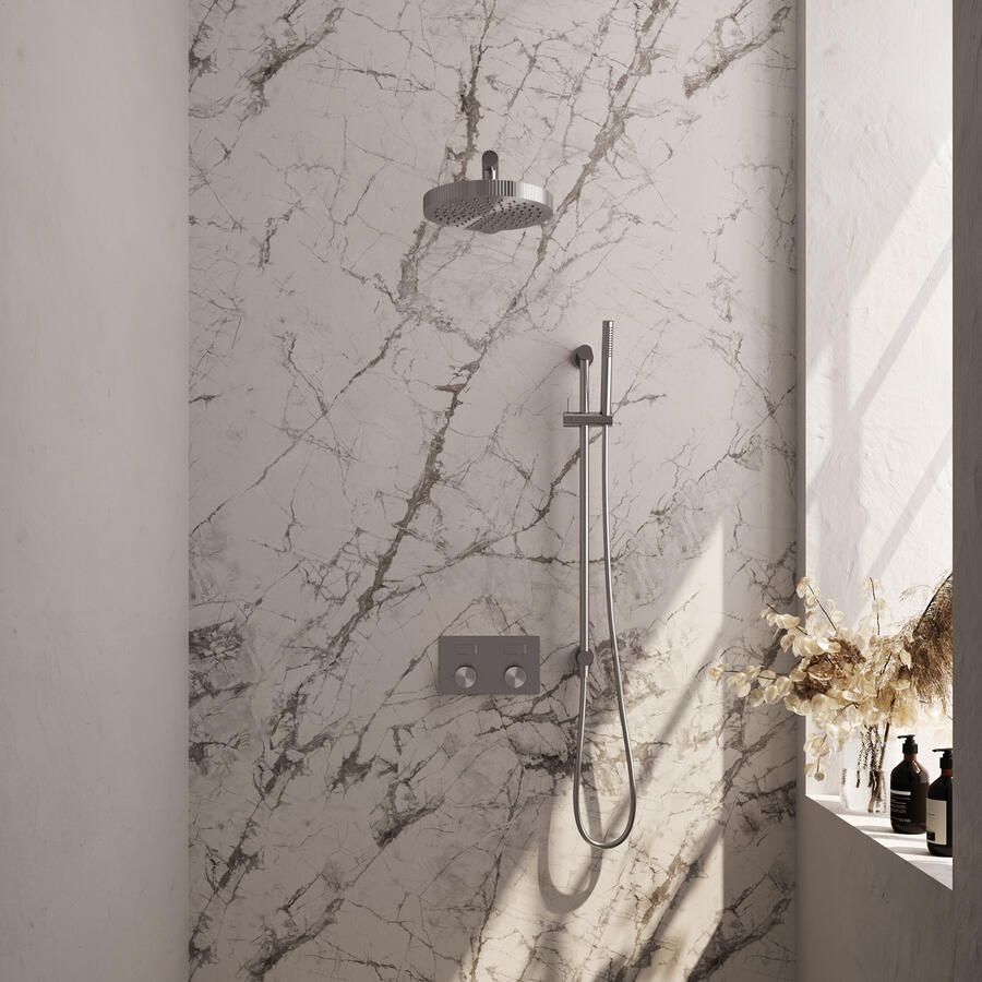 Brauer Stripe thermostatische inbouw regendouche met drukknoppen SET 31 met 25 cm douchekop en rechte muurarm en staaf handdouche en doucheslang en geintegreerde glijstang RVS-kleurig geborsteld PVD