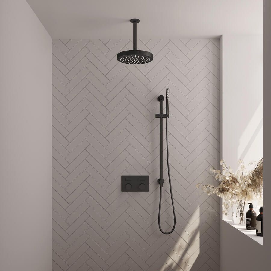 Brauer Stripe thermostatische inbouw regendouche met drukknoppen SET 33 met 25 cm douchekop en plafondarm en staaf handdouche en doucheslang en geintegreerde glijstang mat zwart