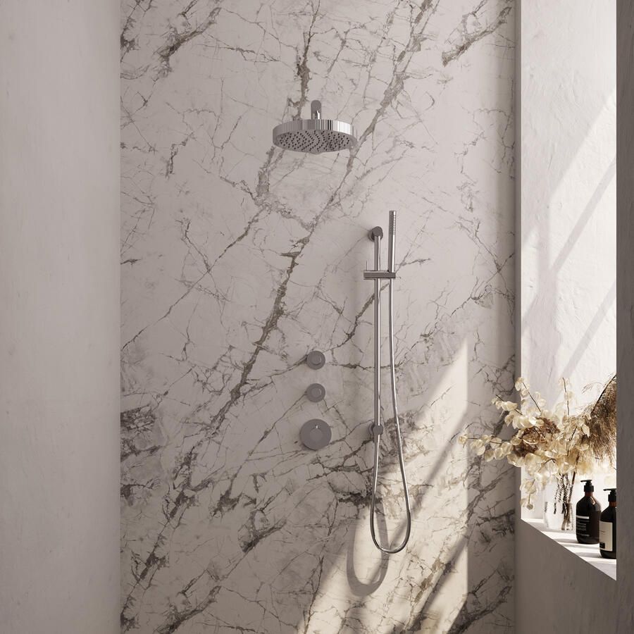 Brauer Stripe thermostatische inbouw regendouche SET 07 met 25 cm douchekop en rechte muurarm en staaf handdouche en doucheslang en geintegreerde glijstang chroom