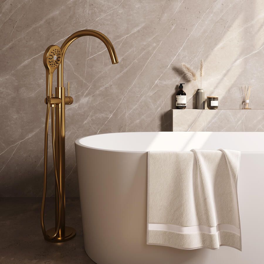 Brauer Stripe vrijstaande badmengkraan SET 02 met 3-standen handdouche en doucheslang goud geborsteld PVD