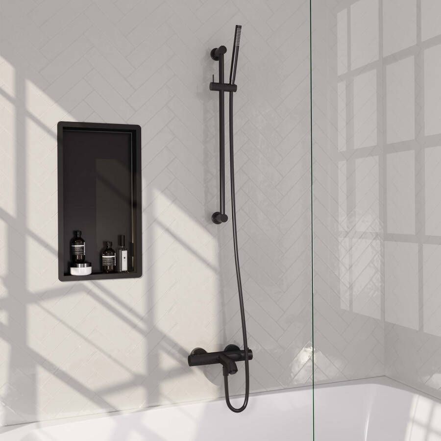 Brauer Badkraan Black Edition Set 04 Thermostatisch Opbouw Rond Mat Zwart 2 Greeps met Wandhouder en Handdouche 3 Standen