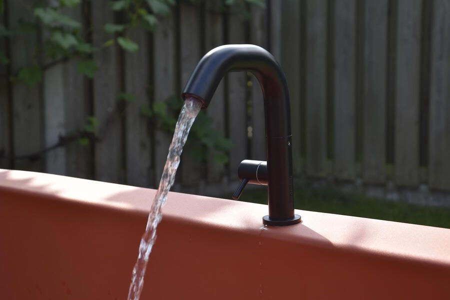 Gardentub Kraan 17 5x7 5x21 cm Mat Zwart Messing