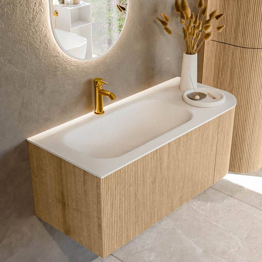 Mondiaz KURVE 105 cm Onderkast Greeploos 1 Lade Met Deuren Oak Wastafel Solid Surface Links Talc 1 Kraangat Zonder Spiegel (KRVBGS105R1L1D1KL-Oak Tal)