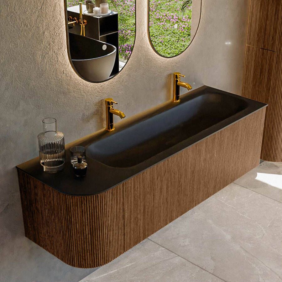 Mondiaz KURVE 145 cm Onderkast Greeploos 1 Lade Met Deuren Walnut Wastafel Solid Surface Rechts Urban 2 Kraangaten Zonder Spiegel (KRVBGL145L1L1D2KR-Wal Urb)