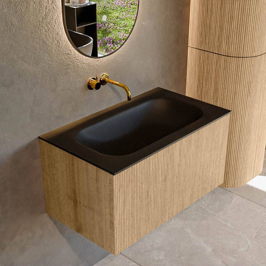 Mondiaz KURVE 80 cm Onderkast Greeploos 1 Lade Zonder Deuren Oak Wastafel Solid Surface Volledig Urban 0 Kraangaten Zonder Spiegel (KRVBGS801L0D0KM-Oak Urb)