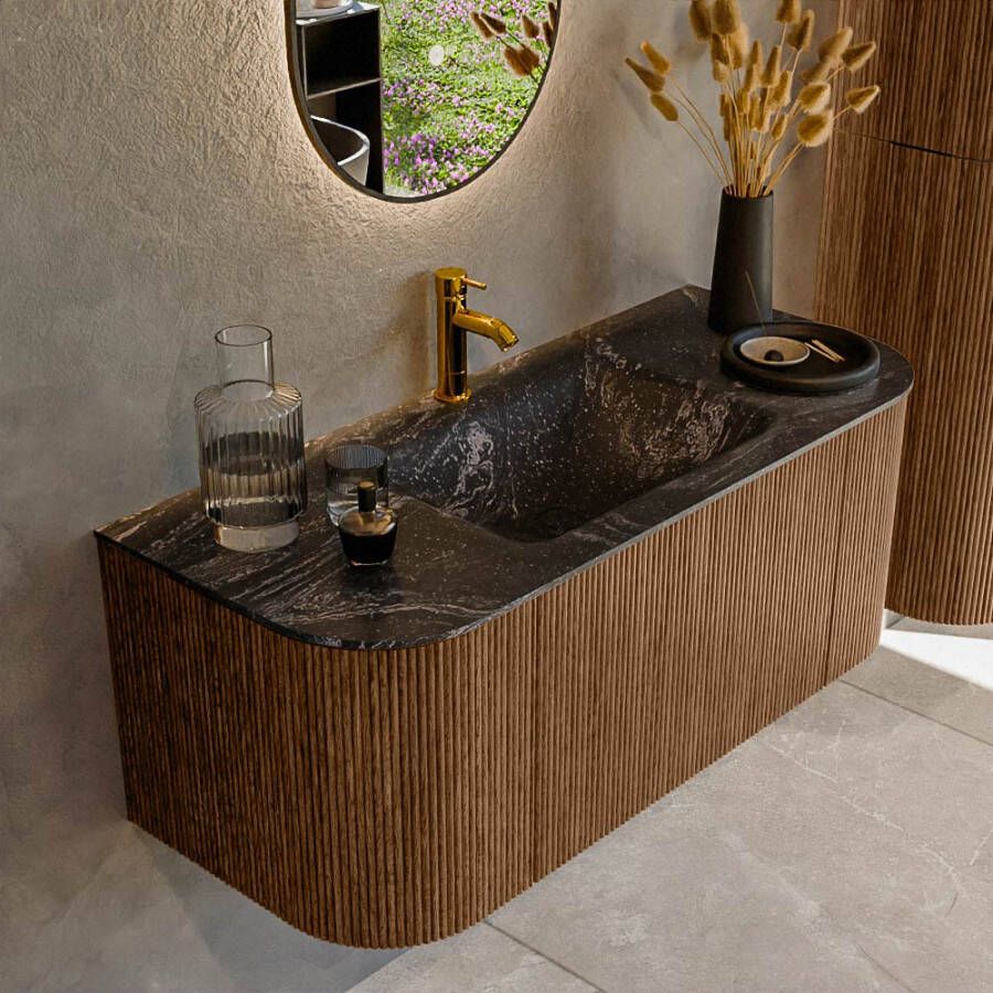 Mondiaz KURVE-DLUX 110cm badmeubel met module 25 Len R kleur Walnut met 1 lade en 2 deuren. Wastafel CLOUD midden 1 kraangat kleur Lava. KRVCLO110L+R1L2D1KM-Wal Lav