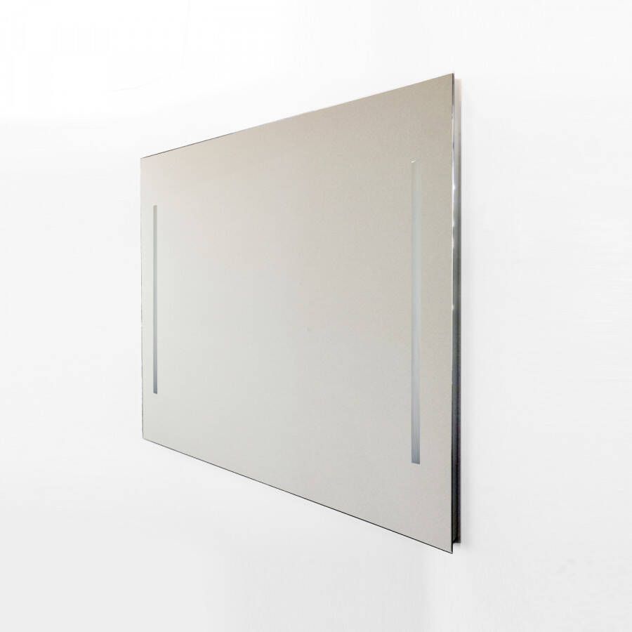 Nemo Spring Quadro spiegel 60x70cm met verticale LED verlichting met schakelaar onderaan M.P53.C.700x600.9