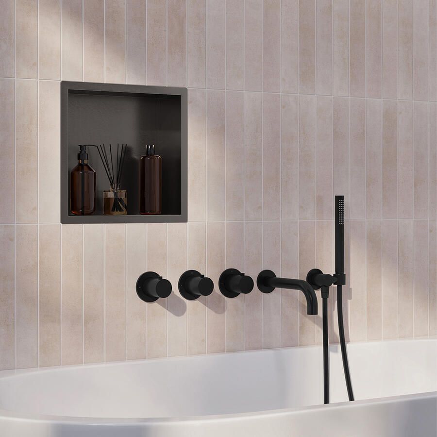 Wiesbaden Caral Inbouwthermostaat 2 Stopkranen Compleet Met Baduitloop 20 cm En Staafhanddouche Mat Zwart