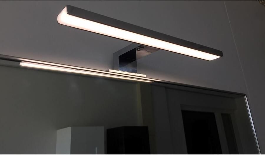 Wiesbaden Spiegelverlichting Edge | 80x4 cm | Rechthoekig | Directe LED verlichting